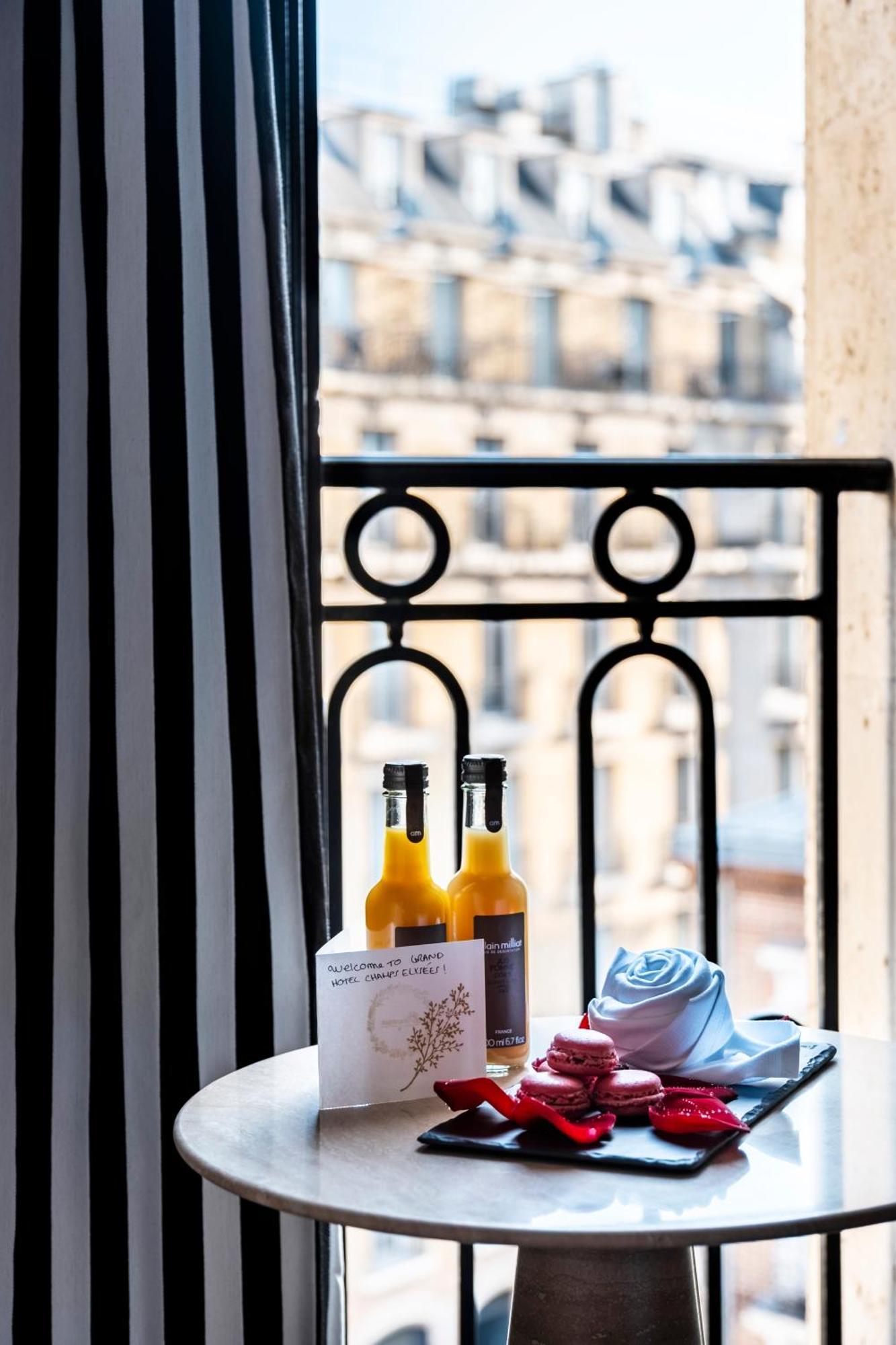 Grand Hotel Champs-Elysees Παρίσι Εξωτερικό φωτογραφία